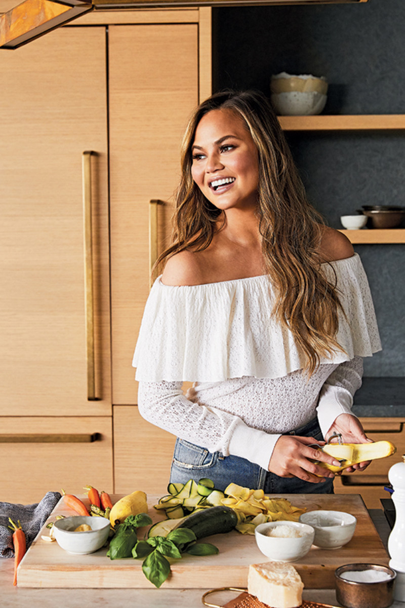 chrissy-kitchen-cookware.jpg